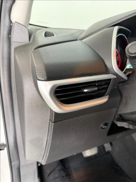 CHEVROLET Tracker 1.0 12V 4P FLEX TURBO LT AUTOM�TICO, Foto 9