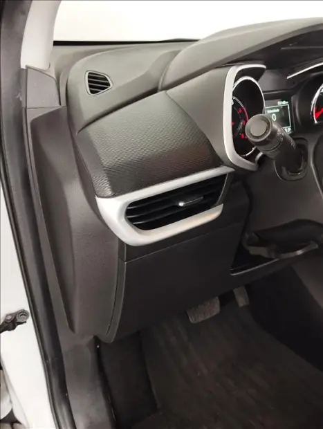 CHEVROLET Tracker 1.0 12V 4P FLEX TURBO LT AUTOM�TICO, Foto 10