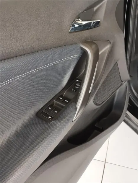 CHEVROLET Tracker 1.2 12V 4P FLEX TURBO PREMIER AUTOM�TICO, Foto 9