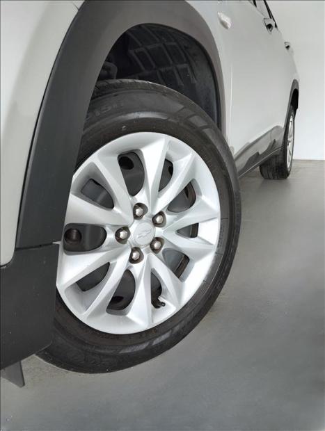 CHEVROLET Tracker 1.0 12V 4P FLEX TURBO AUTOM�TICO, Foto 8