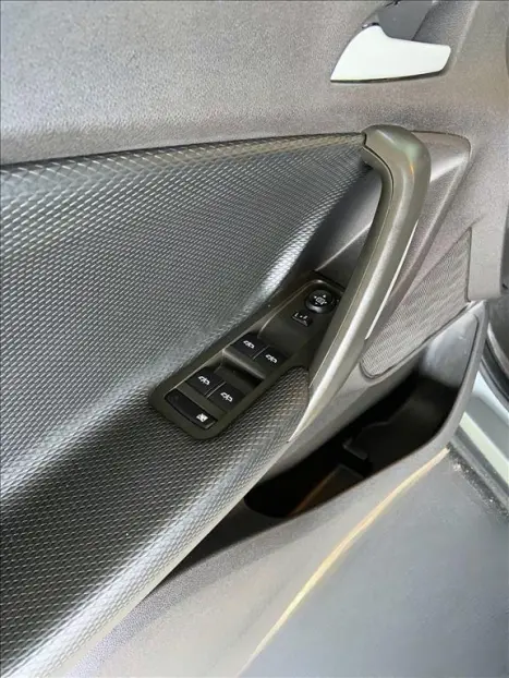 CHEVROLET Tracker 1.0 12V 4P FLEX TURBO LT AUTOM�TICO, Foto 7