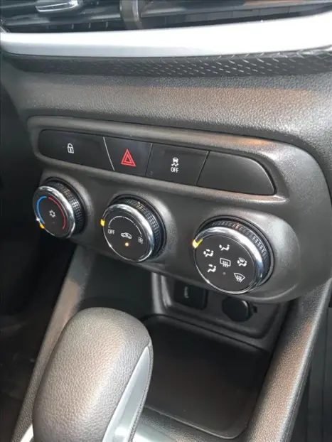 CHEVROLET Tracker 1.0 12V 4P FLEX TURBO AUTOM�TICO, Foto 16