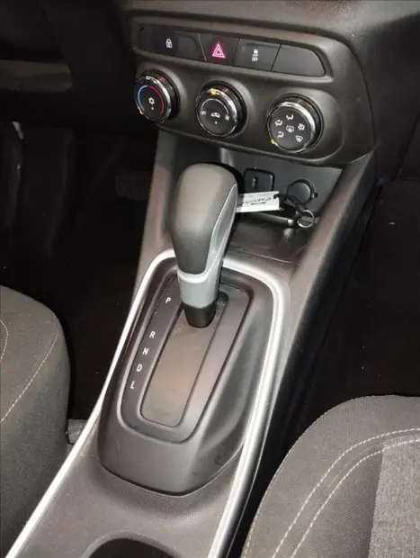 CHEVROLET Tracker 1.0 12V 4P FLEX TURBO LT AUTOM�TICO, Foto 13