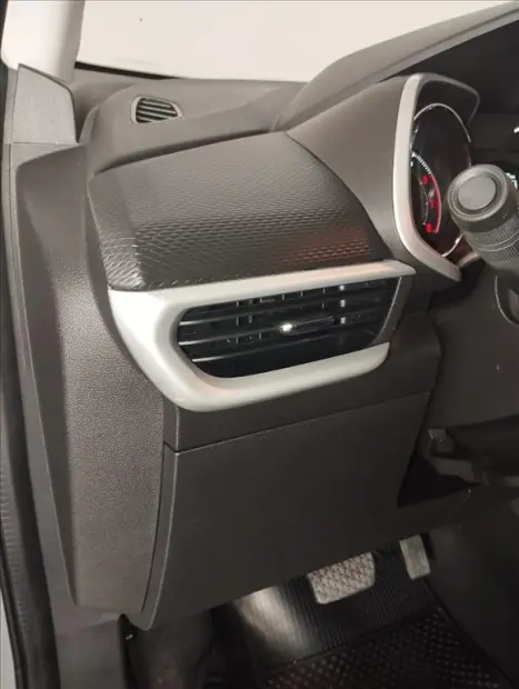 CHEVROLET Tracker 1.0 12V 4P FLEX TURBO AUTOM�TICO, Foto 9