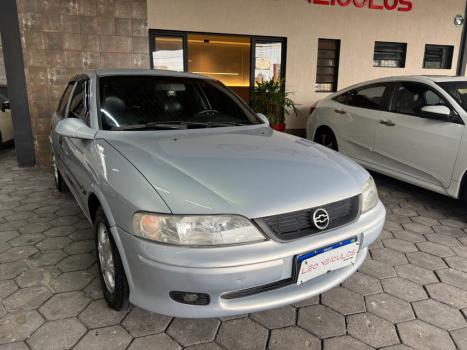 CHEVROLET Vectra Sedan 2.2 4P GLS, Foto 2