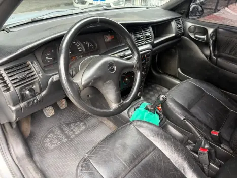 CHEVROLET Vectra Sedan 2.2 4P GLS, Foto 16