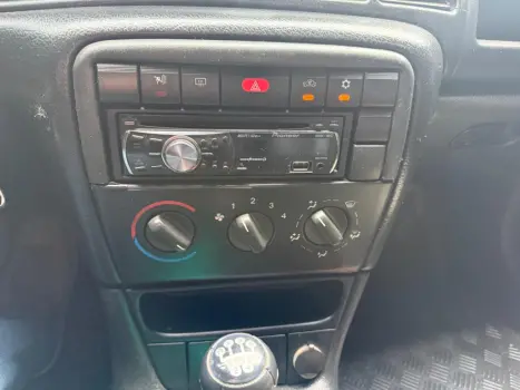 CHEVROLET Vectra Sedan 2.2 4P GLS, Foto 19