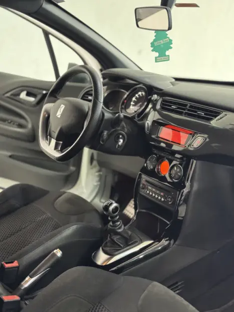 CITROEN DS3 1.6 16V 4P THP SPORT CHIC, Foto 8