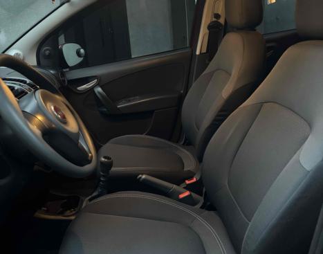 FIAT Grand Siena 1.4 4P EVO ATTRACTIVE FLEX, Foto 8