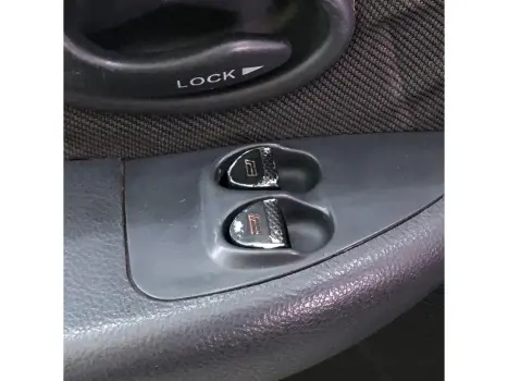 FIAT Palio 1.0 4P FIRE FLEX CELEBRATION, Foto 12