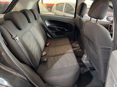 FIAT Punto 1.4 4P ATTRACTIVE FLEX, Foto 6