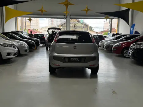 FIAT Punto 1.6 16V 4P FLEX ESSENCE DUALOGIC AUTOMATIZADO, Foto 7