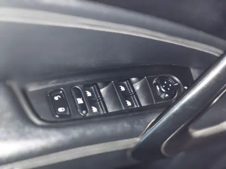 FIAT Toro 1.8 16V 4P FLEX FREEDOM AUTOMTICO, Foto 12