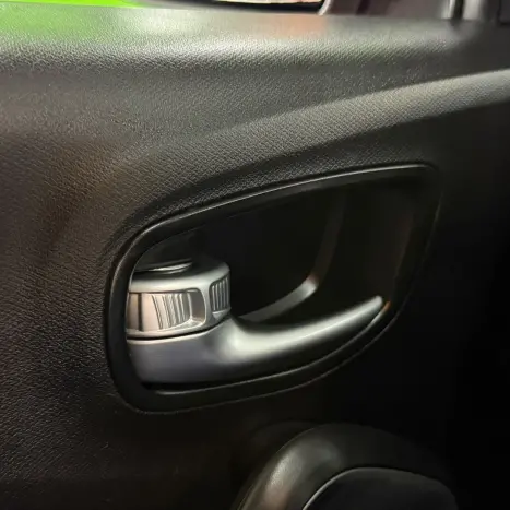 FIAT Toro 1.8 16V 4P FLEX FREEDOM ROAD AUTOM�TICO, Foto 12