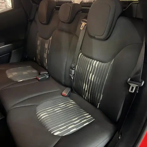 FIAT Toro 1.8 16V 4P FLEX FREEDOM ROAD AUTOM�TICO, Foto 17