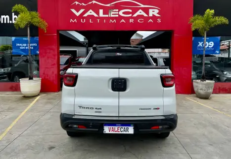 FIAT Toro 2.0 16V 4P 4WD FREEDOM TURBO DIESEL  AUTOM�TICO, Foto 6