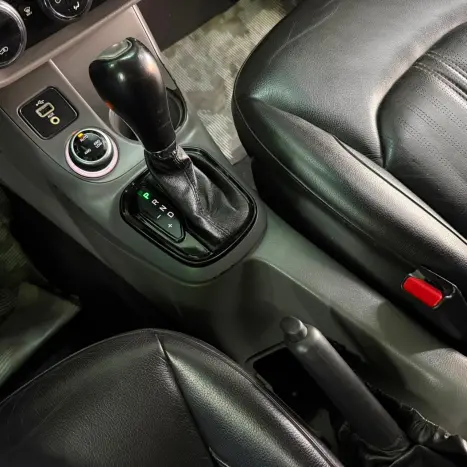 FIAT Toro 2.0 16V 4P VOLCANO 4WD TURBO DIESEL AUTOM�TICO, Foto 9