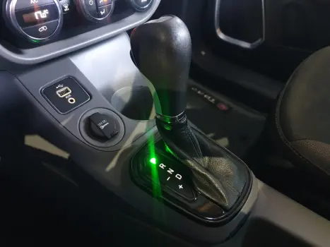 FIAT Toro 2.4 16V 4P MULTIAIR FLEX VOLCANO AUTOM�TICO, Foto 19