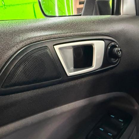 FORD Ecosport 2.0 16V 4P FLEX FREESTYLE POWERSHIFT AUTOM�TICO, Foto 13