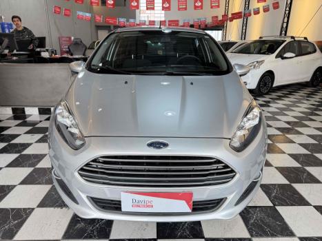 FORD Fiesta Hatch 1.0 4P SE PLUS FLEX, Foto 2