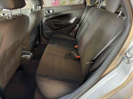 FORD Fiesta Hatch 1.0 4P SE PLUS FLEX, Foto 7