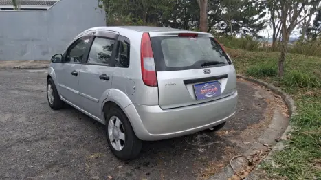 FORD Fiesta Hatch 1.0 4P SUPERCHARGER, Foto 2