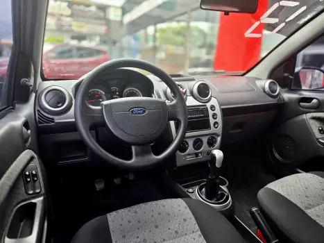 FORD Fiesta Hatch 1.6 CLASS, Foto 12