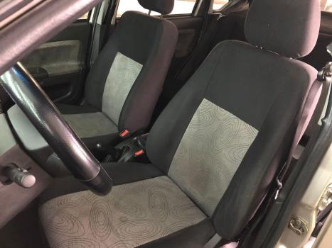 FORD Fiesta Sedan 1.6 4P FLEX, Foto 18 FORD Fiesta Sedan 1.6 4P FLEX, Foto 18