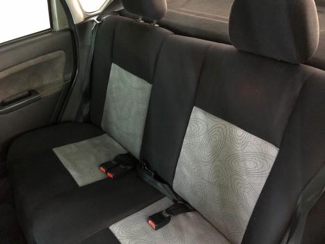 FORD Fiesta Sedan 1.6 4P FLEX, Foto 19 FORD Fiesta Sedan 1.6 4P FLEX, Foto 19