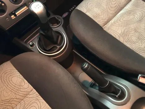 FORD Fiesta Sedan 1.6 4P FLEX, Foto 11