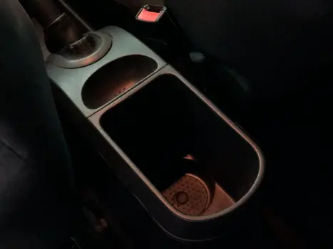 FORD Fiesta Sedan 1.6 4P FLEX, Foto 12