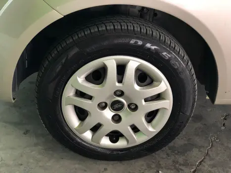 FORD Fiesta Sedan 1.6 4P FLEX, Foto 20