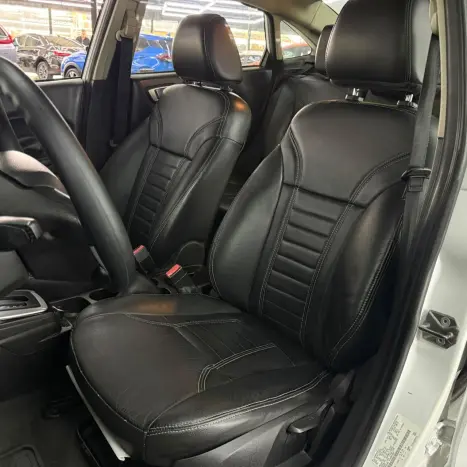 FORD Fiesta Sedan 1.6 16V 4P FLEX TITANIUM, Foto 16