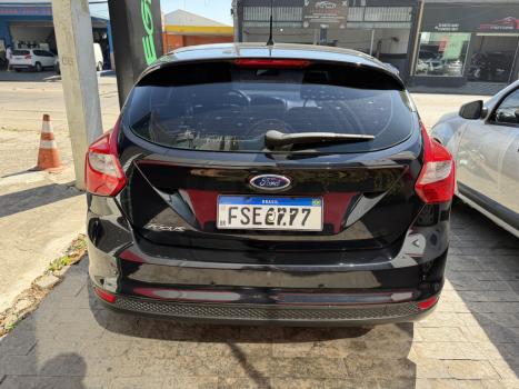 FORD Focus Hatch 1.6 16V 4P SE FLEX, Foto 5