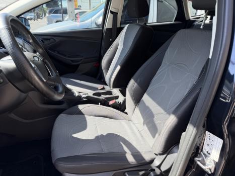 FORD Focus Hatch 1.6 16V 4P SE FLEX, Foto 10
