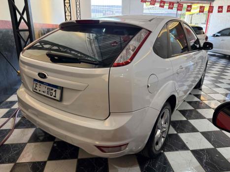 FORD Focus Hatch 2.0 16V 4P GLX AUTOMTICO, Foto 9