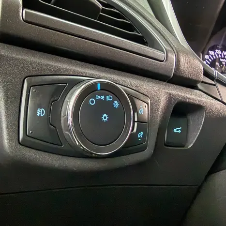 FORD Fusion 2.0 4P 16V TITANIUM AUTOMÁTICO, Foto 16