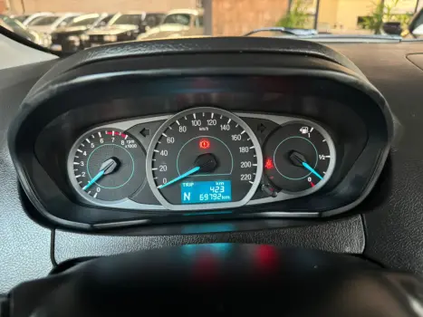 FORD Ka + Sedan 1.5 12V 4P FLEX TI-VCT SE PLUS AUTOMTICO, Foto 9