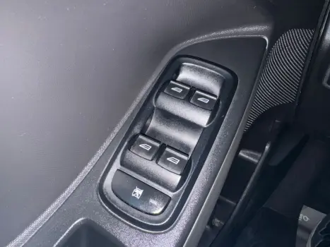 FORD Ka + Sedan 1.5 12V 4P FLEX TI-VCT SE PLUS AUTOMTICO, Foto 17