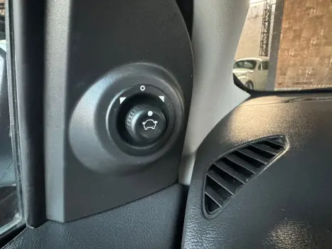 FORD Ka + Sedan 1.5 12V 4P FLEX TI-VCT SE PLUS AUTOMTICO, Foto 18