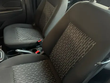 FORD Ka + Sedan 1.5 12V 4P FLEX TI-VCT SE PLUS AUTOMTICO, Foto 19