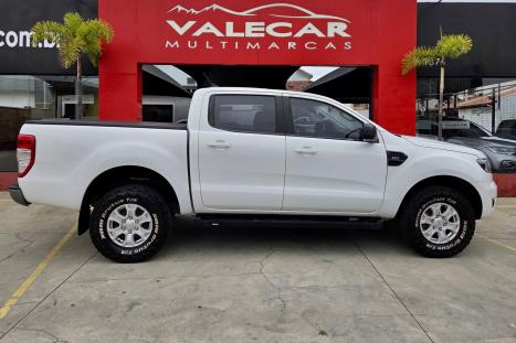 FORD Ranger 2.2 16V XLS DIESEL 4X4 CABINE DUPLA AUTOMÁTICO, Foto 8