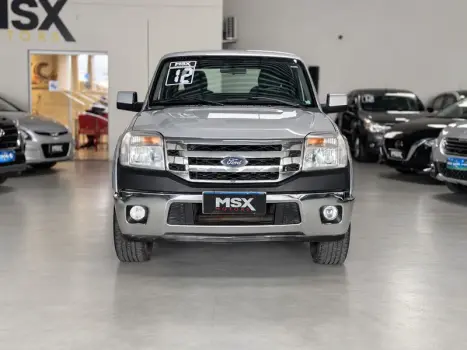 FORD Ranger 2.3 16V XLT CABINE DUPLA, Foto 3