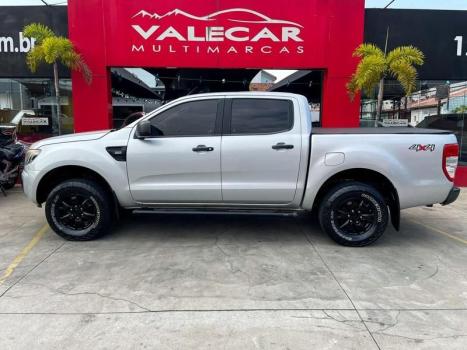 FORD Ranger 3.2 20V XLS CABINE DUPLA TURBO DIESEL, Foto 4