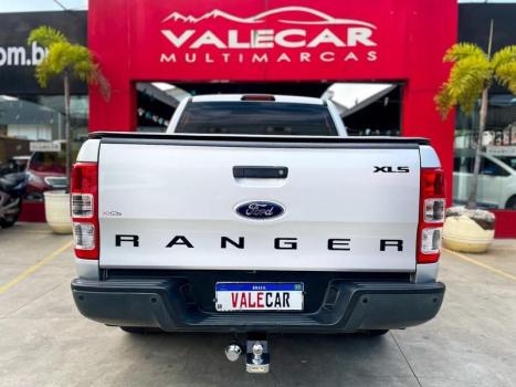 FORD Ranger 3.2 20V XLS CABINE DUPLA TURBO DIESEL, Foto 6