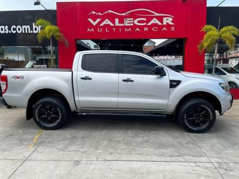 FORD Ranger 3.2 20V XLS CABINE DUPLA TURBO DIESEL, Foto 8