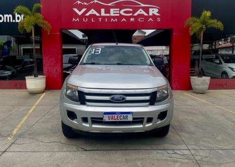 FORD Ranger 3.2 20V XLS 4X4 CABINE SIMPLES TURBO DIESEL, Foto 2