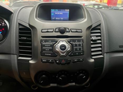 FORD Ranger 3.2 20V XLS 4X4 CABINE SIMPLES TURBO DIESEL, Foto 16