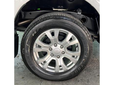 FORD Ranger 3.2 20V CABINE DUPLA 4X4 LIMITED TURBO DIESEL AUTOM�TICO, Foto 19
