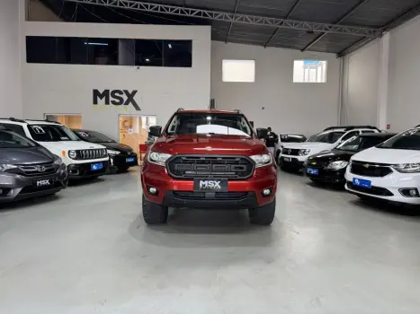 FORD Ranger 3.2 20V CABINE DUPLA 4X4 LIMITED TURBO DIESEL AUTOM�TICO, Foto 3